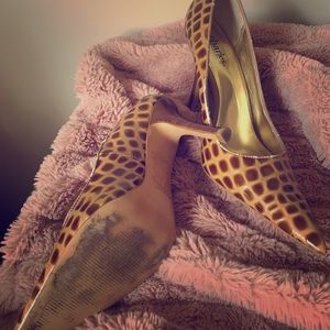 Charles David animal print patent leather stiletto